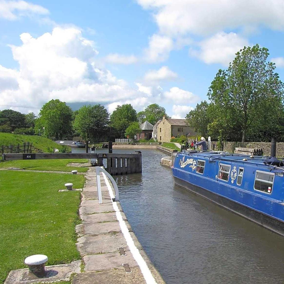 photo of greenberfield locks barnoldswick