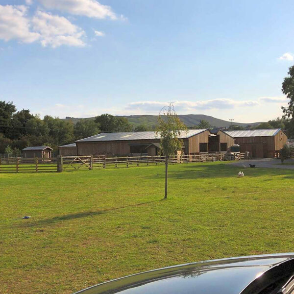 photo of bridge holme caravan and camping site barnoldswick